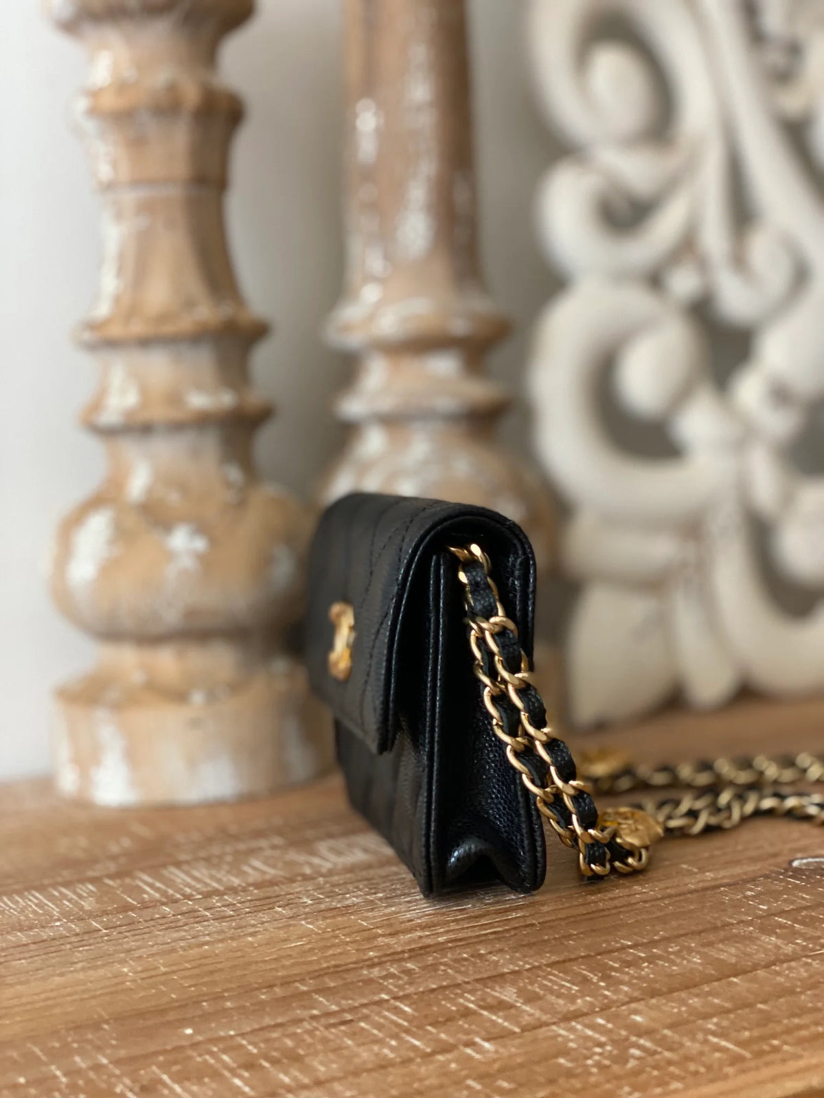 Black Clutch With Chain P9460