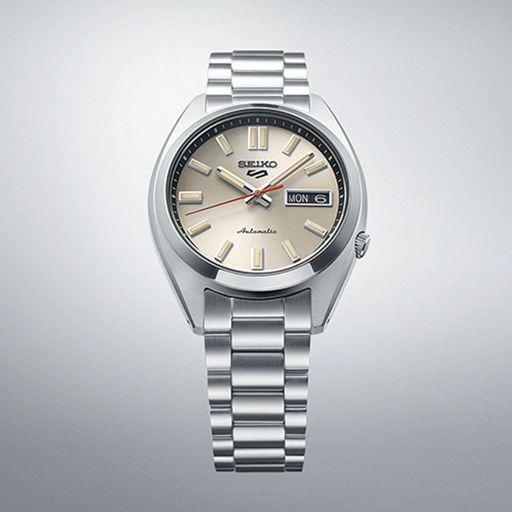 5 Sports Watch Q757
