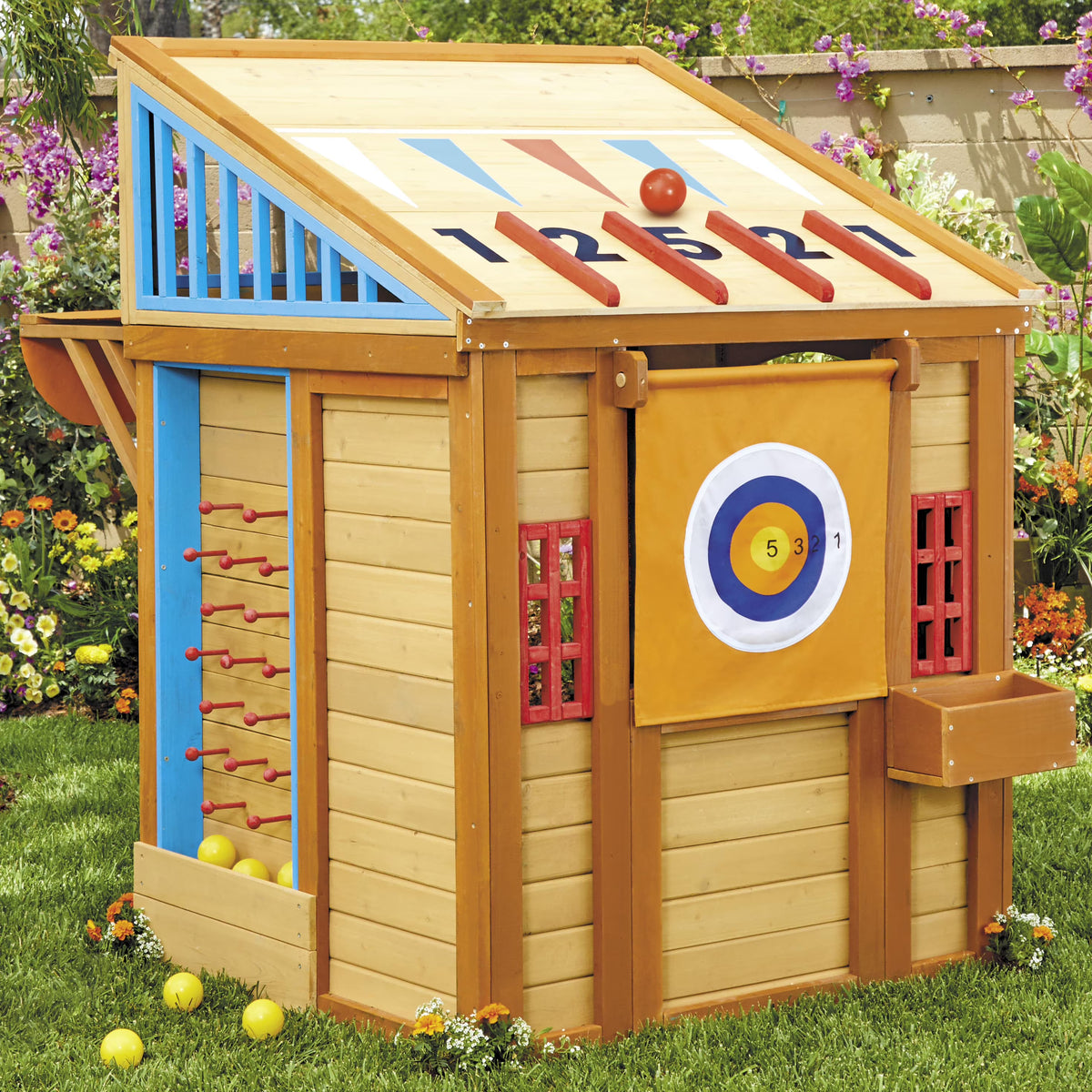 5-in-1 Wooden Game House Q950