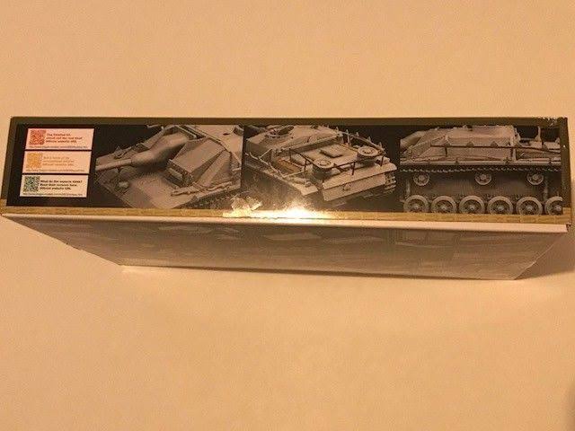 1/35 Scale Model Building Kit D99023
