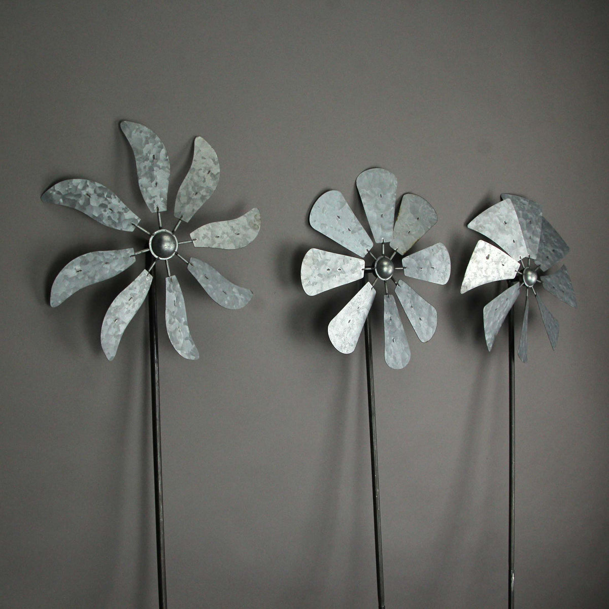 Silver Metal Windmill Wind Spinner Garden Stakes Set of 3 R11661