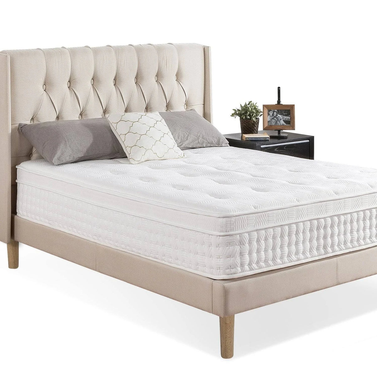 13 in. Medium Euro Top Pocket Spring California King Hybrid Mattress O33328