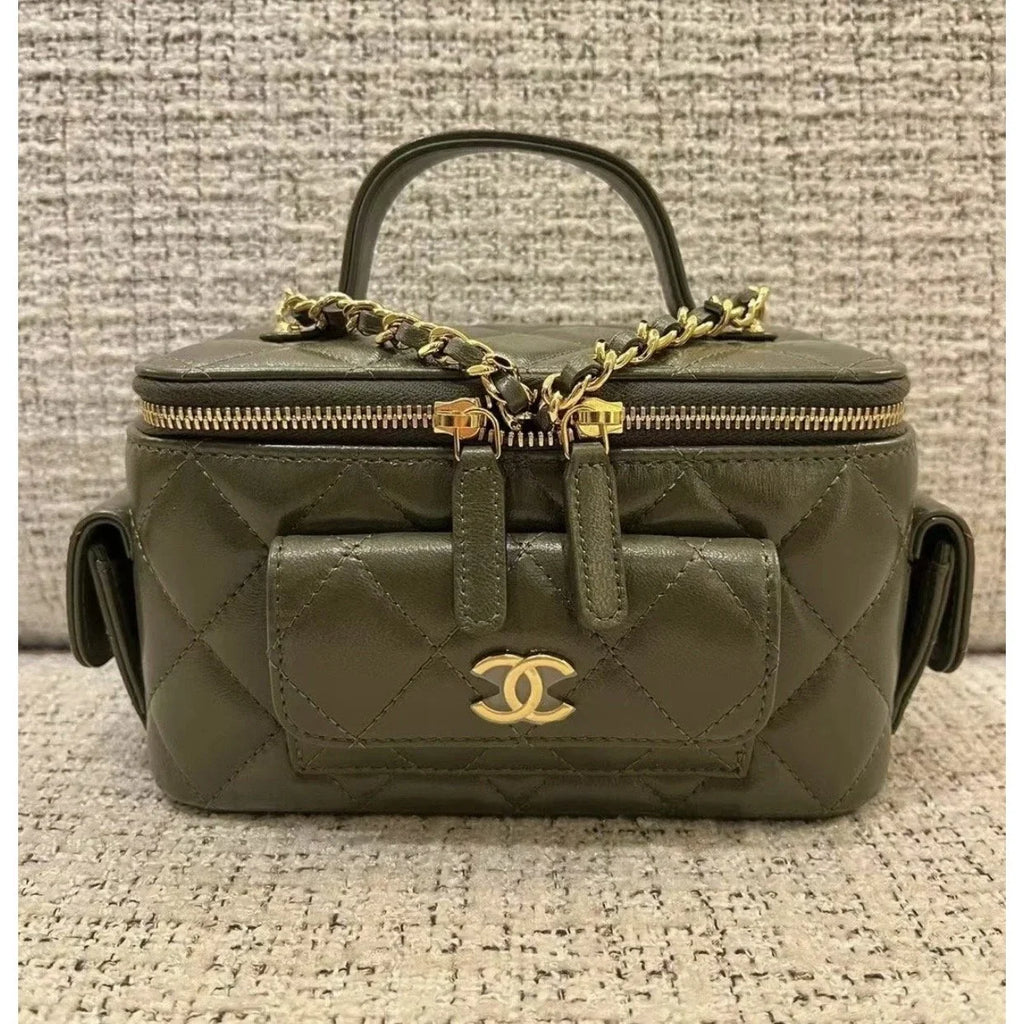 Dark Green Vanity Bag With Strap Q573353