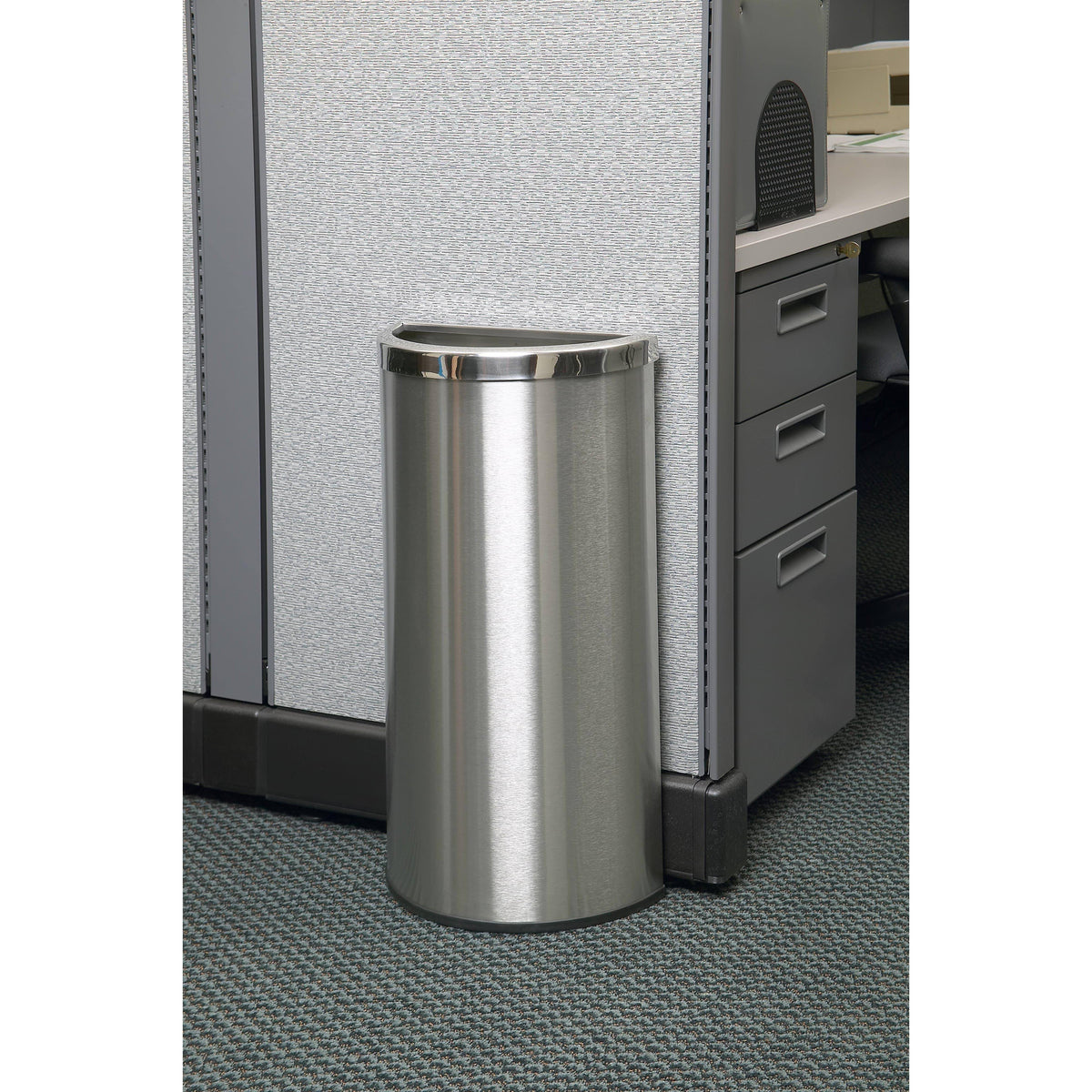 8 Gallon Stainless Steel Trash Can G35415