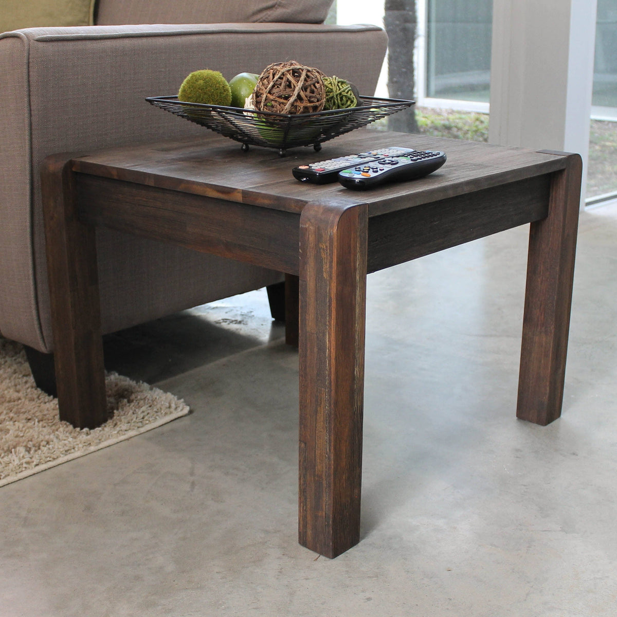 End Table Q919