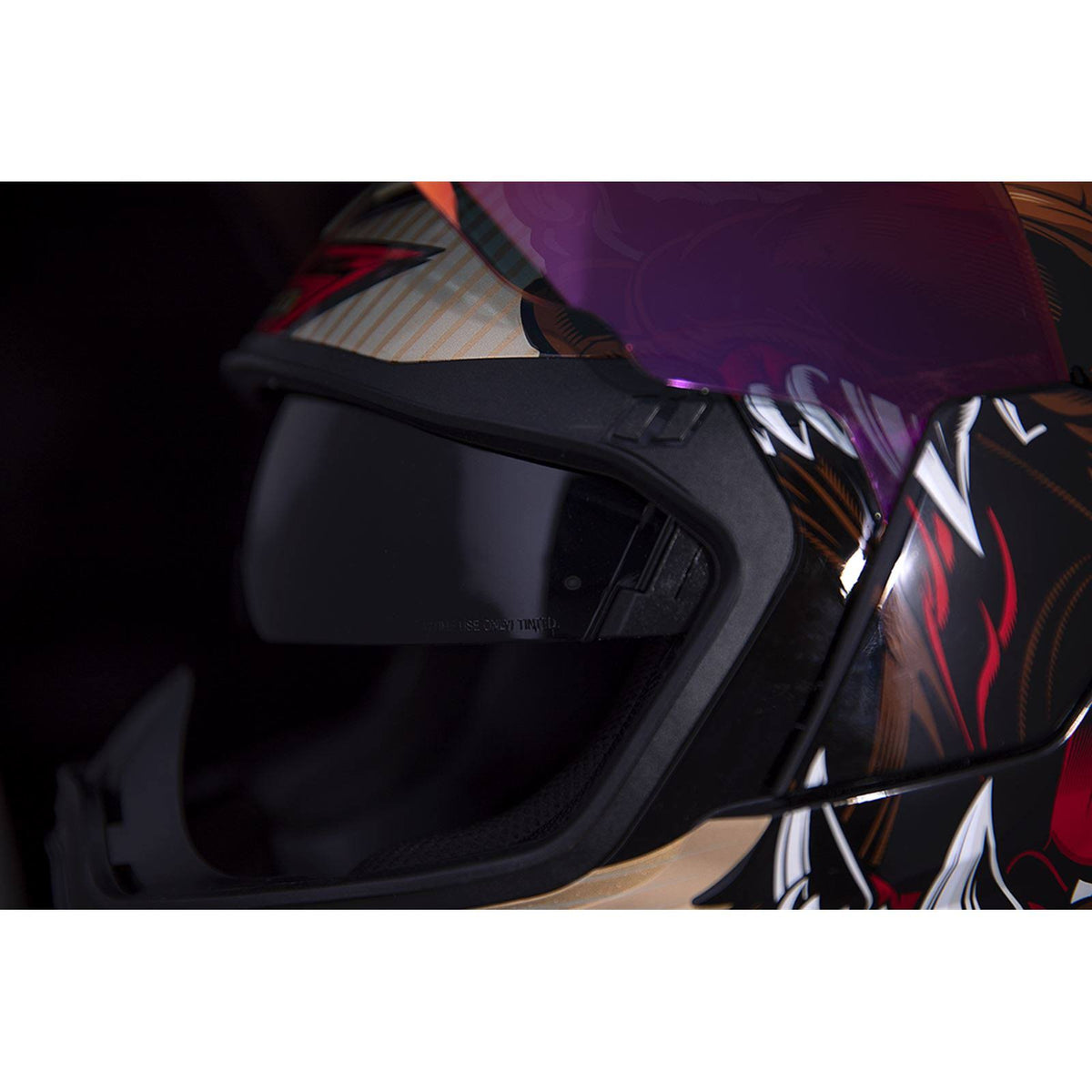 Gold Helmet T679028