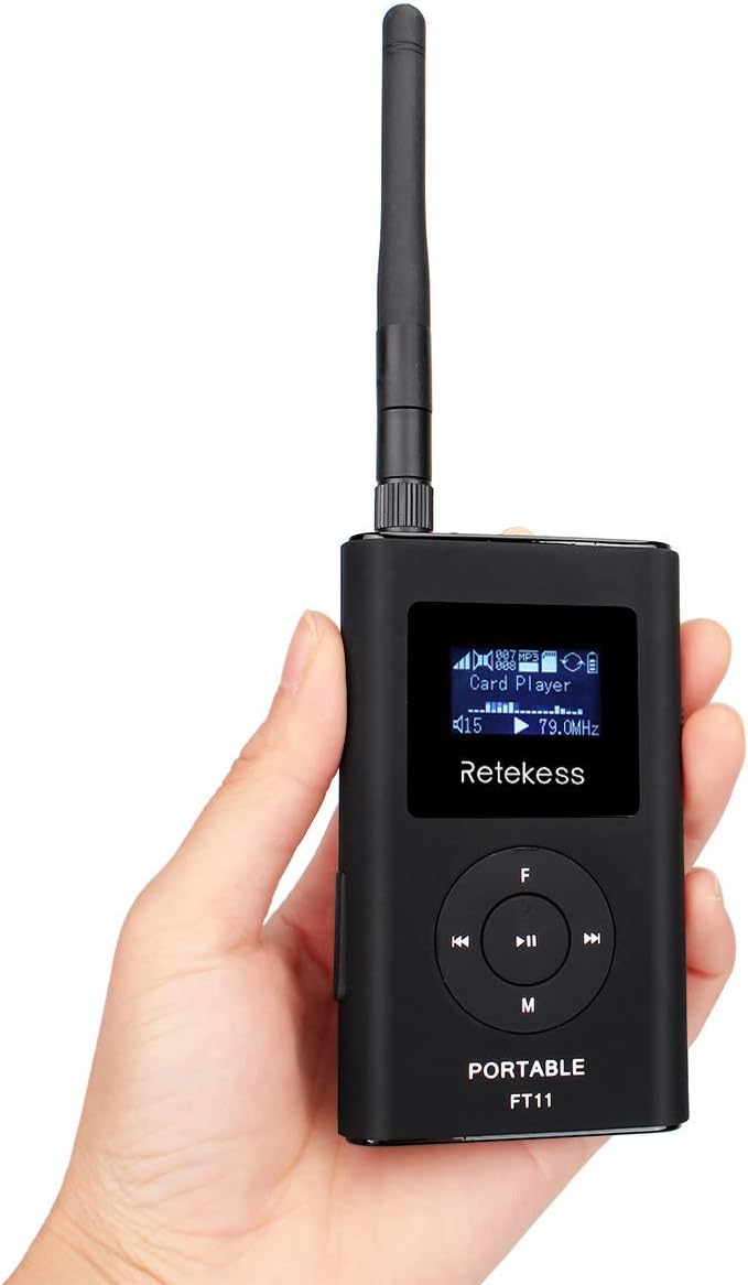 FM Transmitter with Microphone and Antenna P666