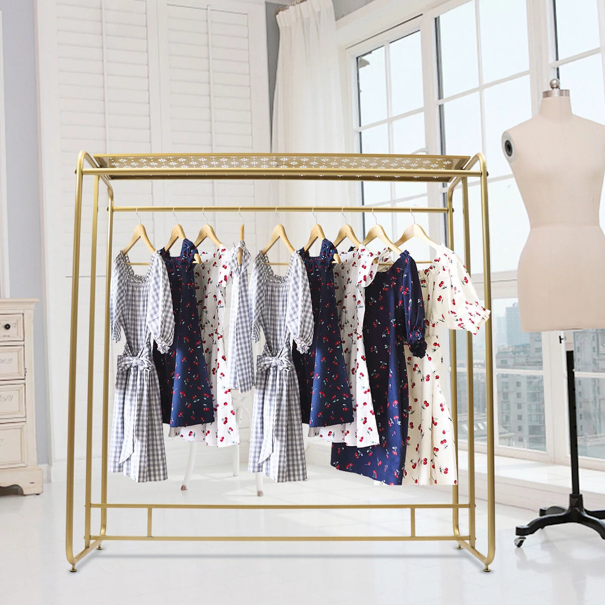 Metal Garment Rack with Top Shelf M101