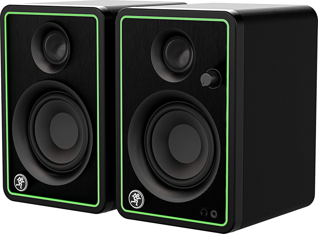 2x2 USB Type-C Audio Interface with Multimedia Monitors and Microphone Isolation Shield Z693796